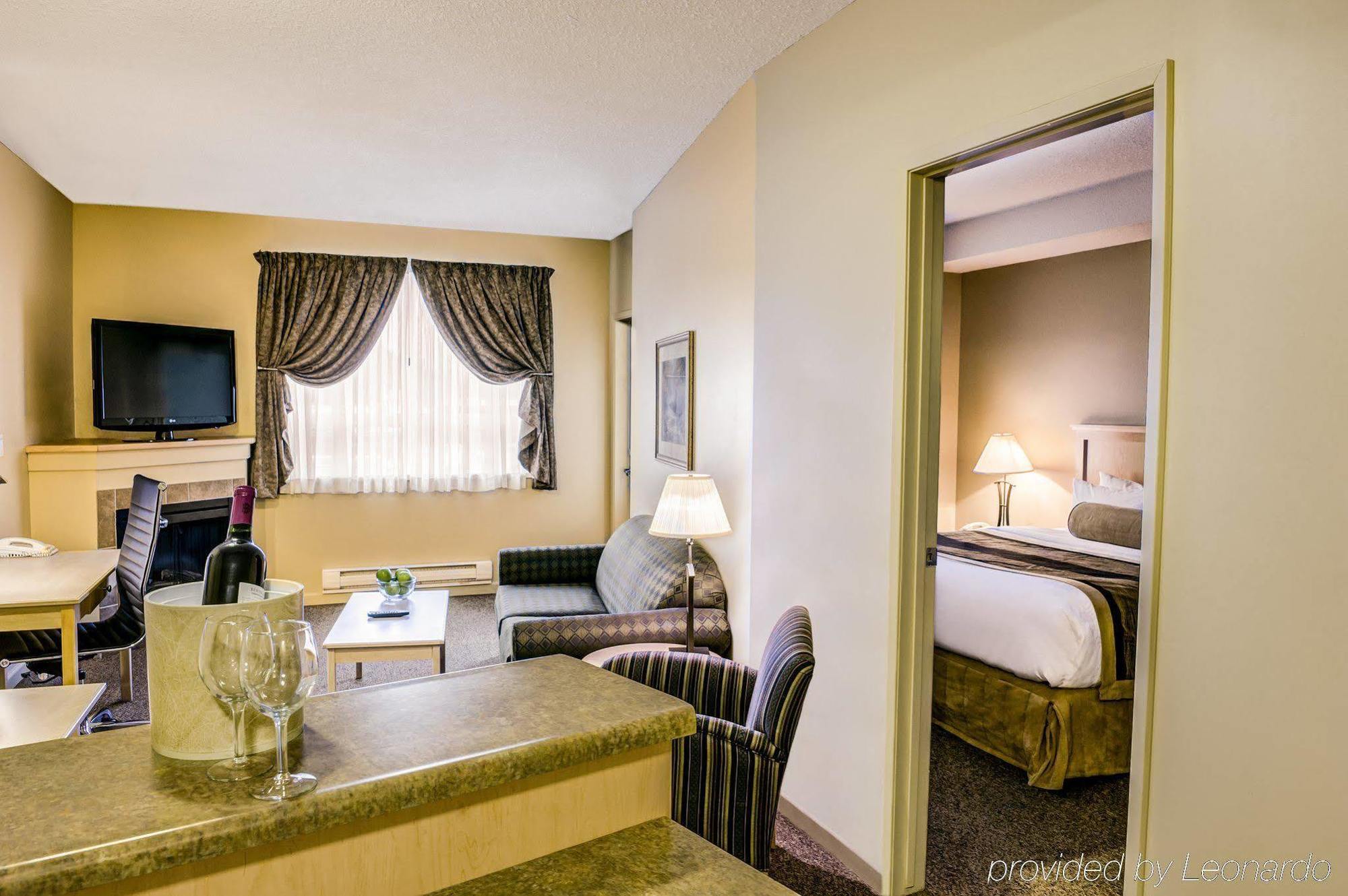 Clearwater Hotel Ltd Fort Mcmurray Exterior foto